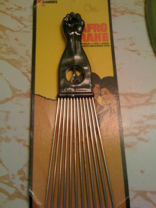 Going through some boxes last night and found this old Afro Pik. This brings back some old childhood memories