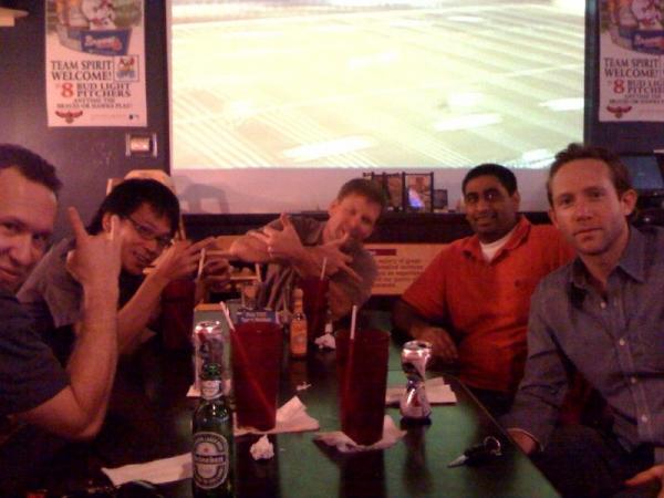 Hanging out at Locos with the Family... Good Times!